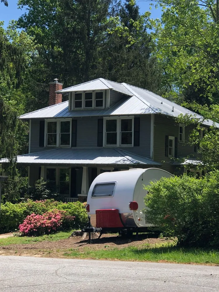 Expert roof repair in Leicester, NC - Consolidated Roofing Contractors