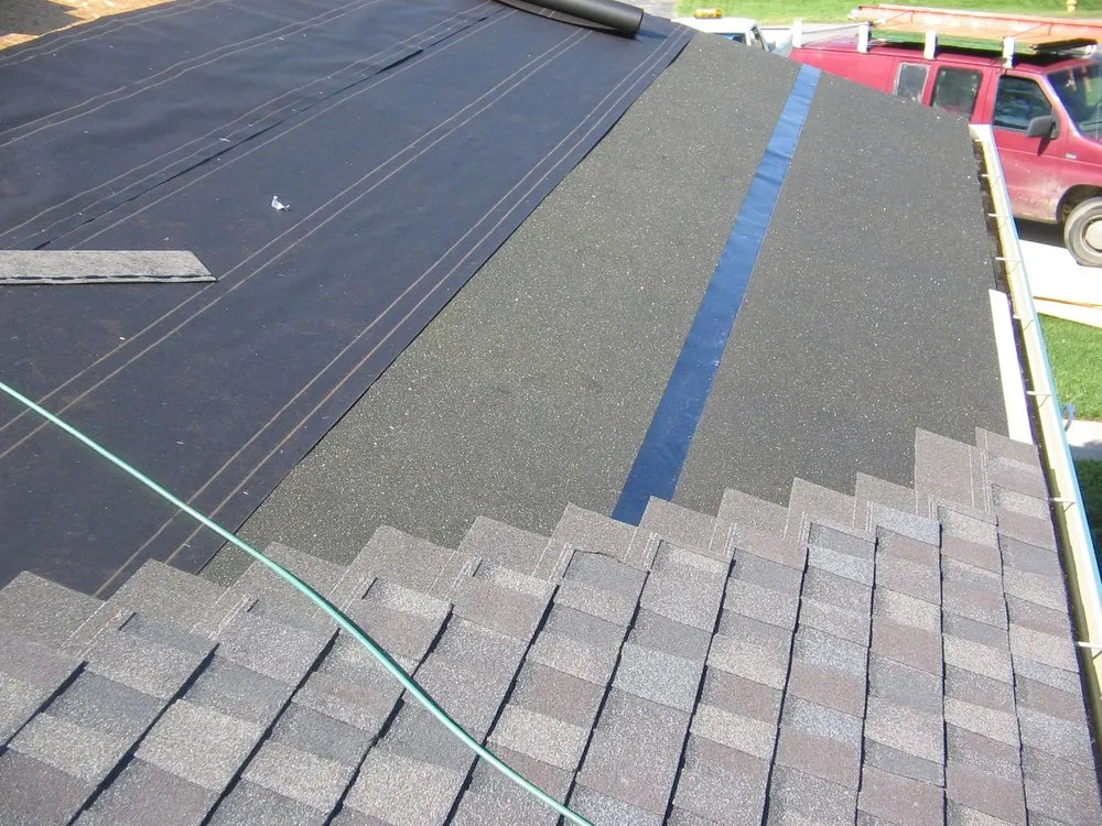 Emergency shingle roofing service in Shelby Twp, MI by Constantine Roofing