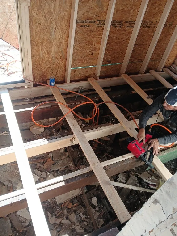 Slide of Construcción Rodriguez