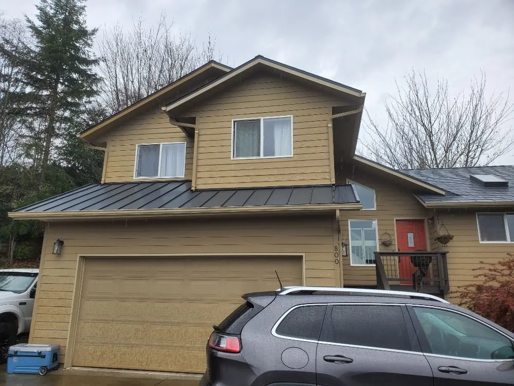 Slide of Construction & More