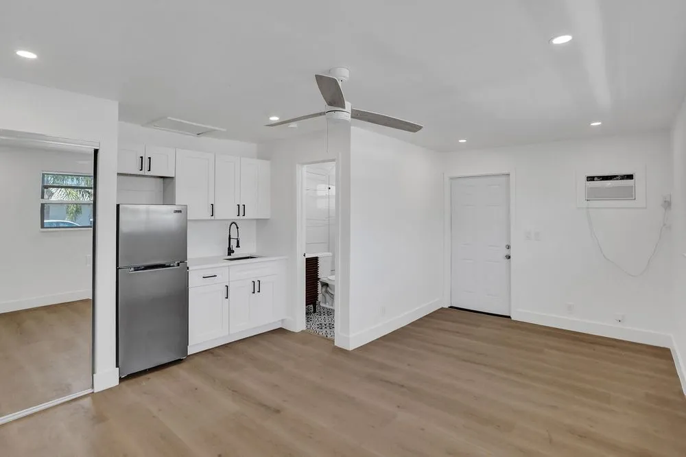 Slide of Construction 95