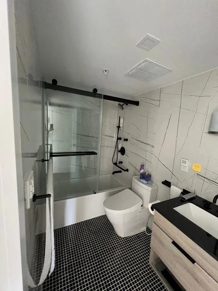 Slide of Construction 95