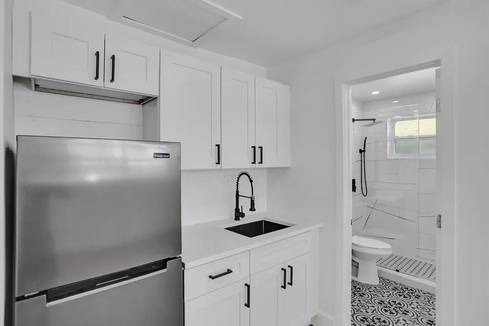 Slide of Construction 95