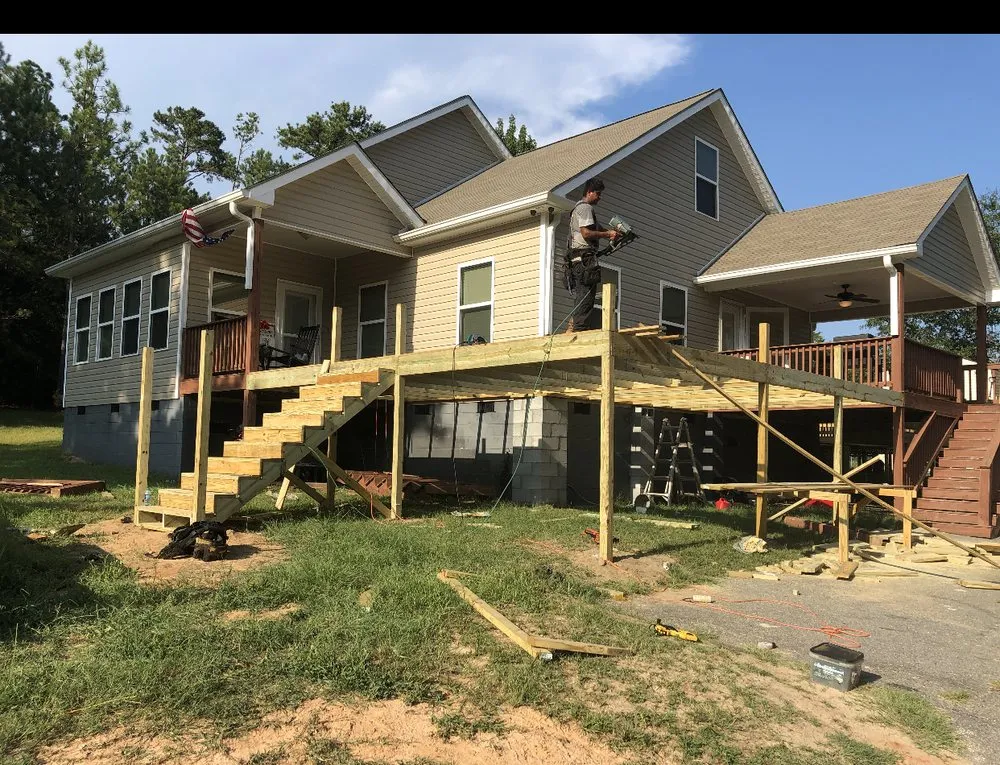 Slide of Construction Gomez