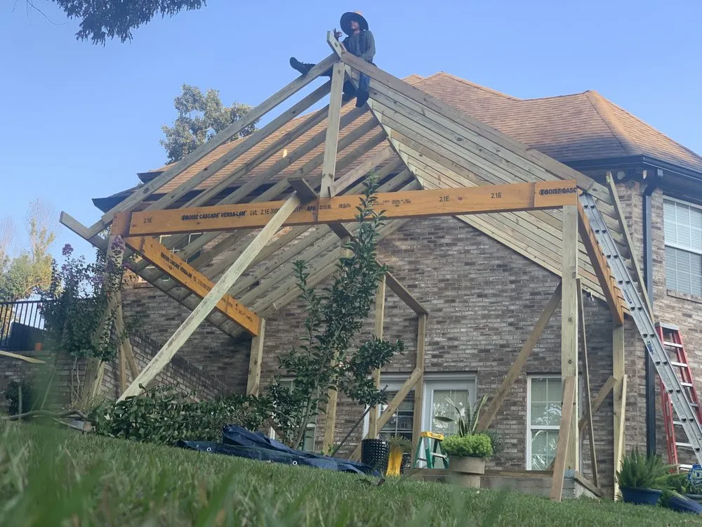 Slide of Construction Gomez