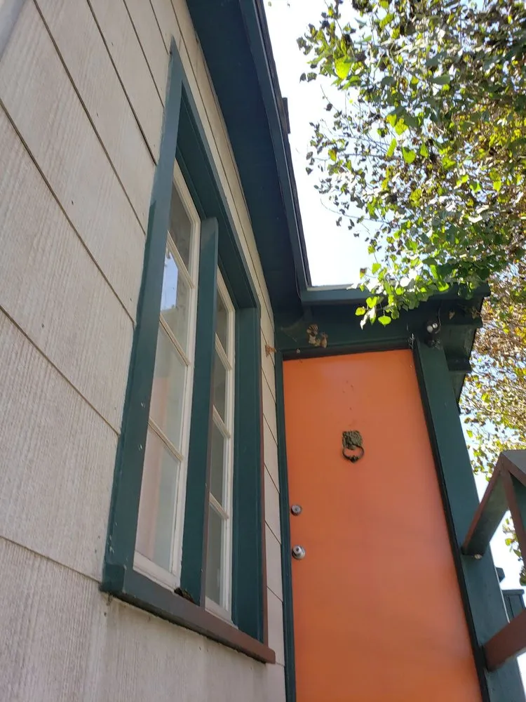 Slide of Construction Home Advisor