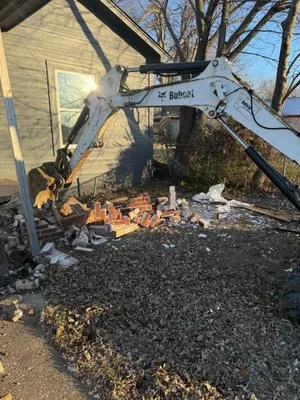 Construction In General Logo