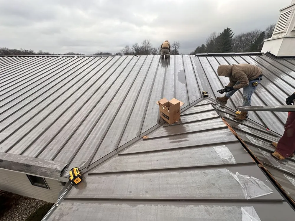 Slide of Construction Jarquin