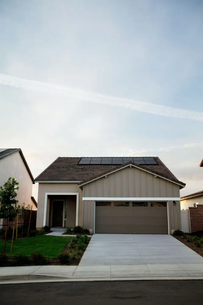 Local roof inspection for fast service across St. Louis, MO - Constructors 911