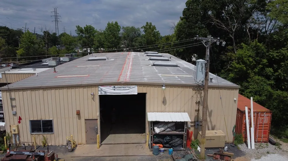 Professional residential roofing service near you in St. Louis, MO by Constructors 911