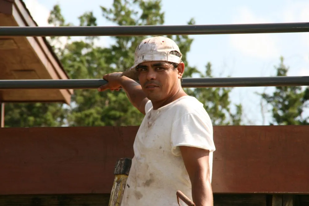 Slide of Constructors Division 9 General Contracting