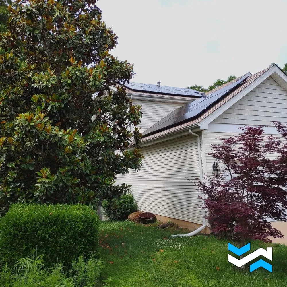 Trusted shingle roofing service experts serving St. Peters, MO - Contemporary Solar