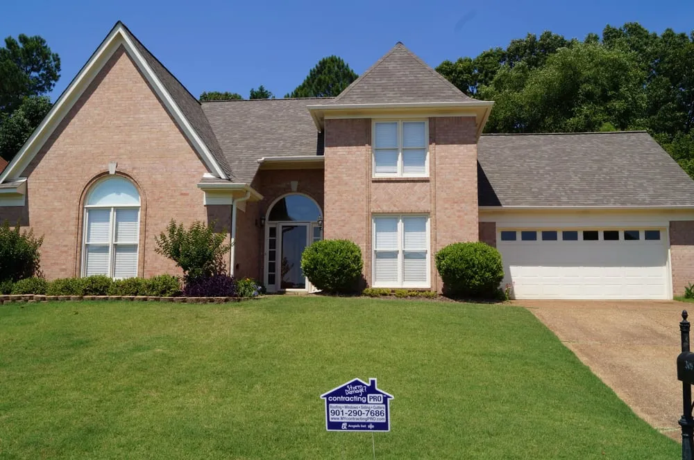 Professional roof installation experts serving Cordova, TN - Contracting PRO