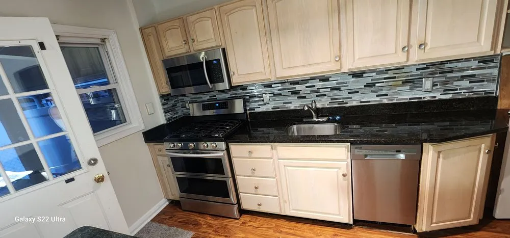 Slide of Contractor Medinas