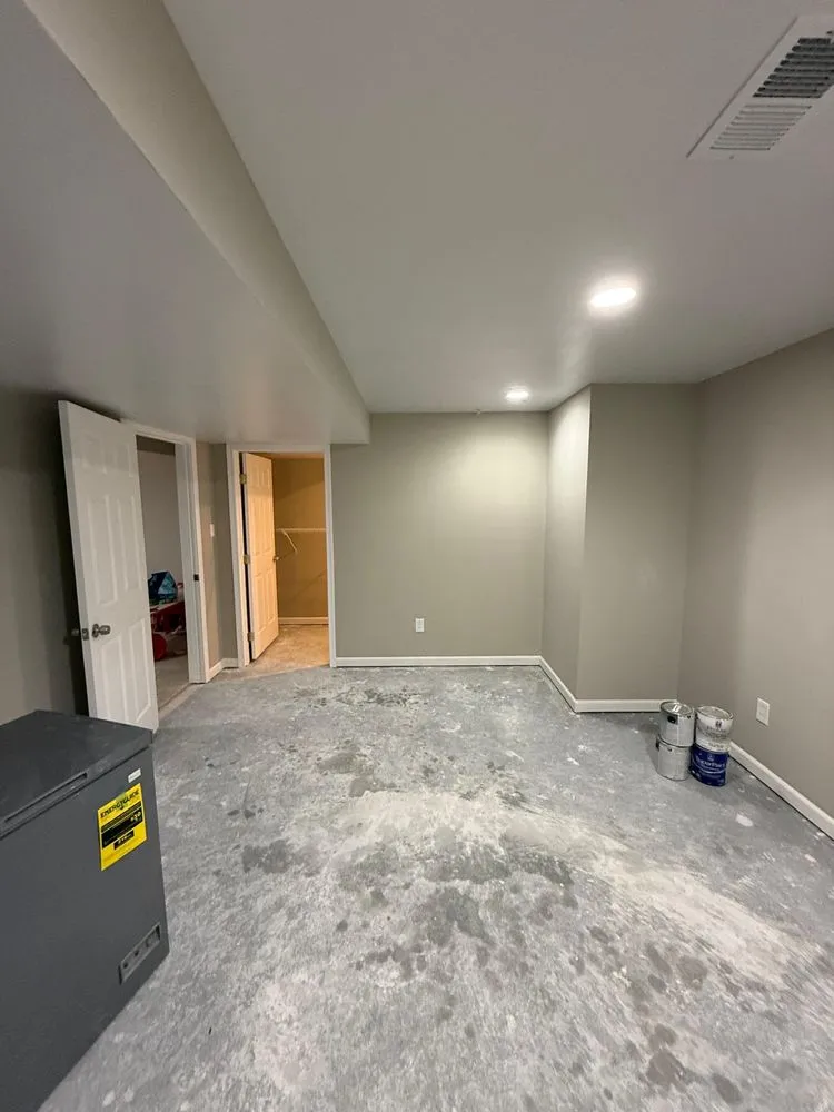 Slide of Contractor Medinas