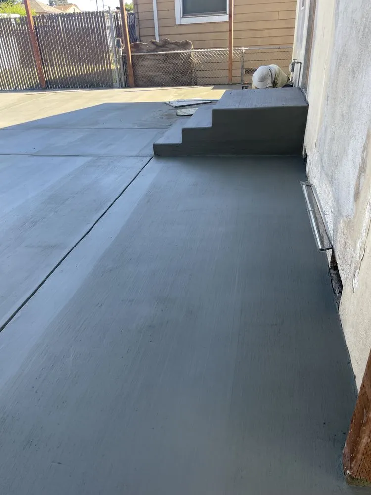 Professional shingle roofing service in Crows Landing, CA - Contractors Pros