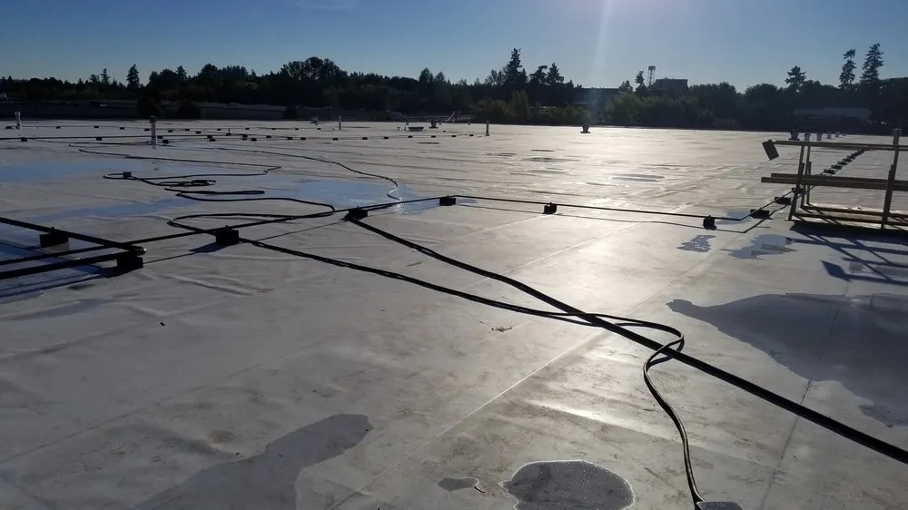 Slide of Contractors Roof Service