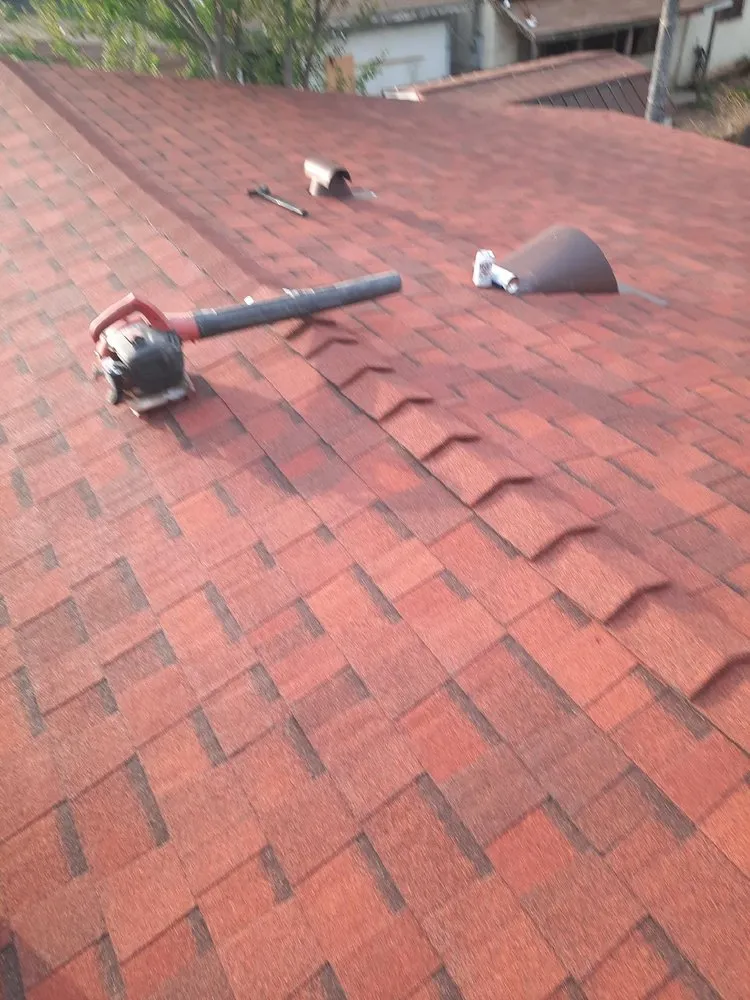 Slide of Contreras Roofing