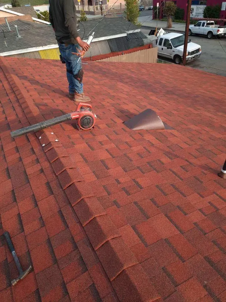 Slide of Contreras Roofing