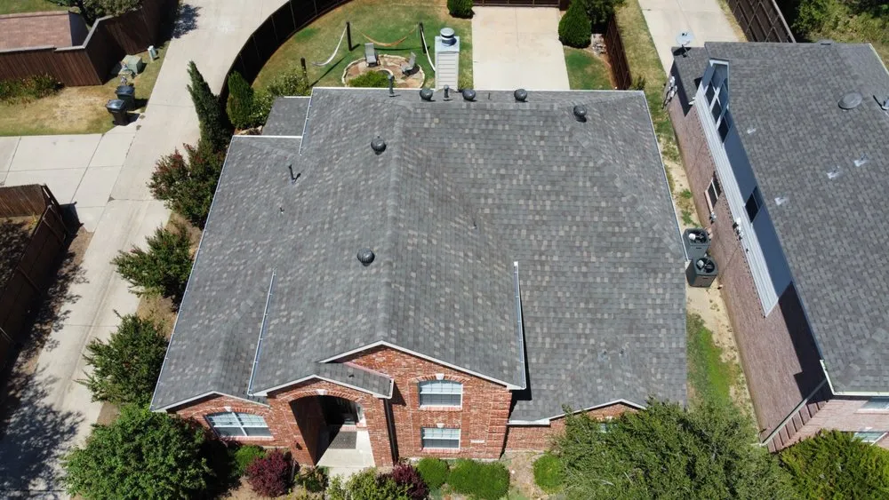 Slide of Conviviendo USA