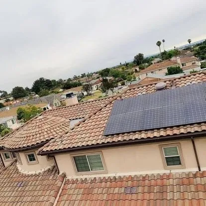 Slide of Cool Roof & Construction