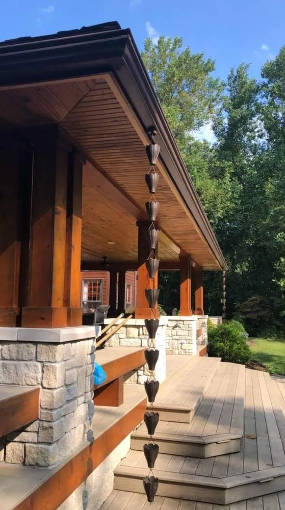 Slide of Cool Roof & Construction