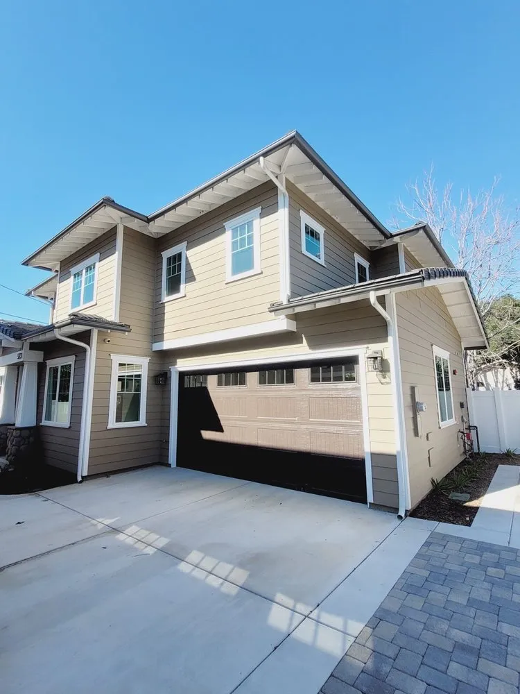 Slide of Cool Roof & Construction