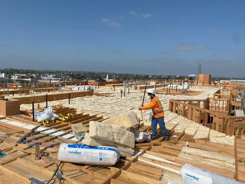 Slide of Cool Roof Service