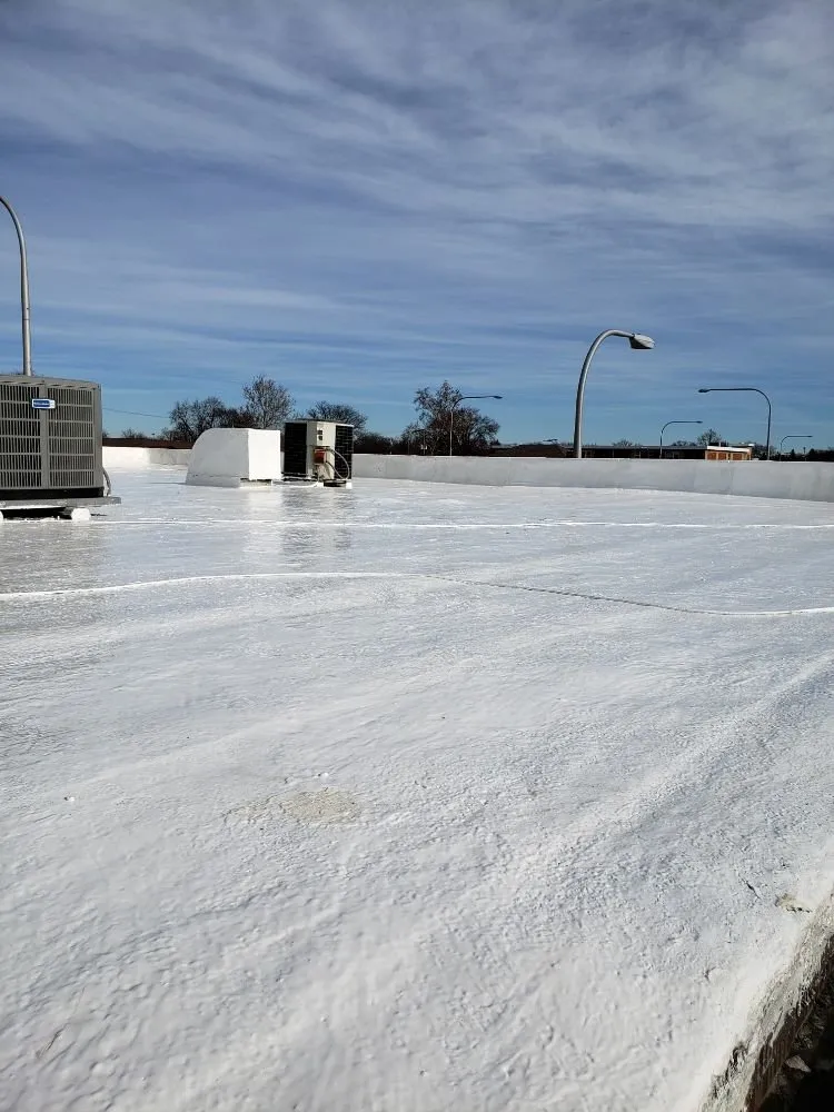 Licensed roof inspection experts serving Newark, IL - Coopers construction
