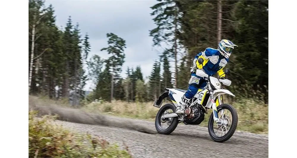 Slide of Coppersmith Roofing