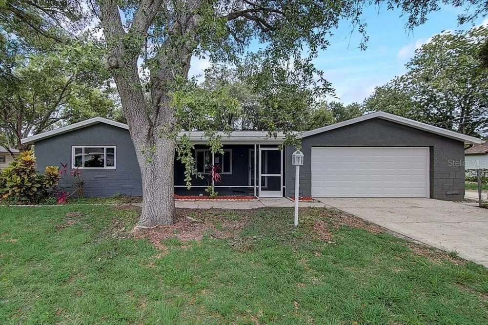 Slide of Coppertop Construction & Roofing