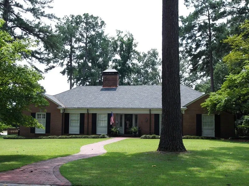 Slide of Coreyco Roofing Services