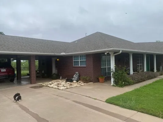 Corona Roofing & Construction Logo