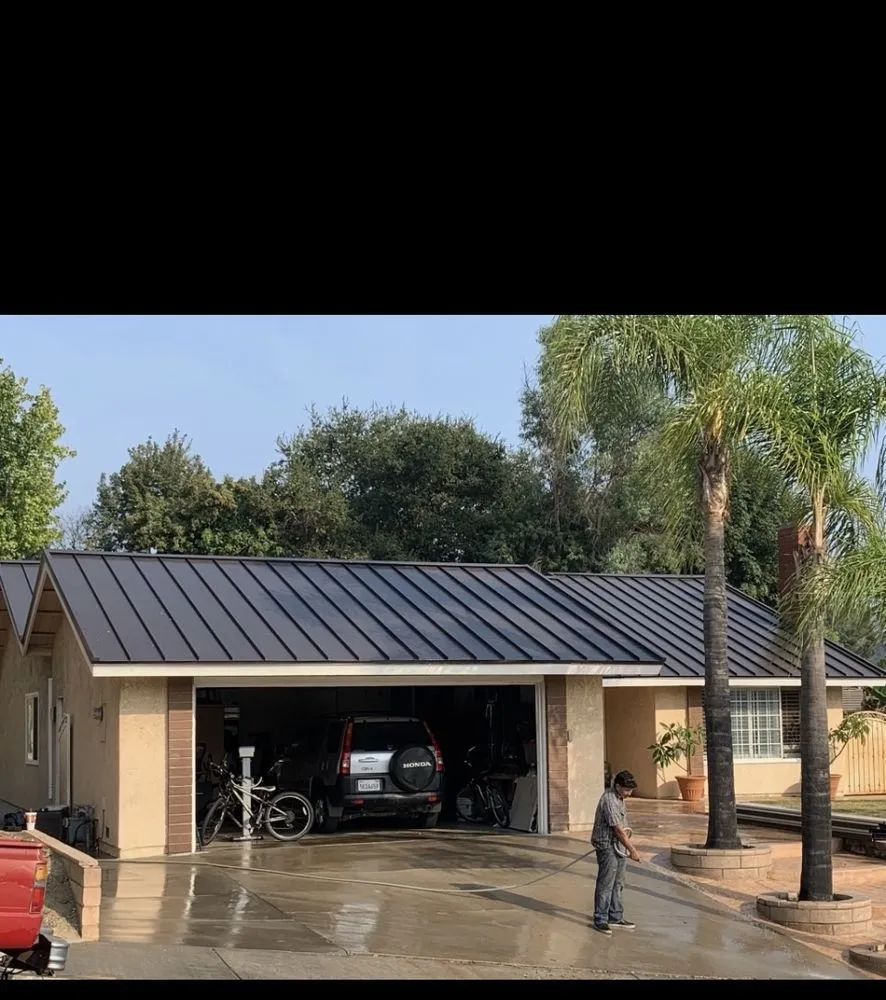 Slide of Cortez Roofing & Construction