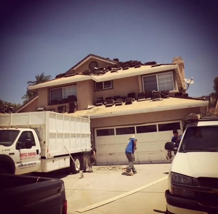 Slide of Cortez Roofing & Construction