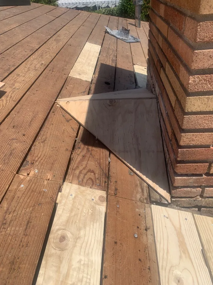 Slide of Cortez Roofing & Construction