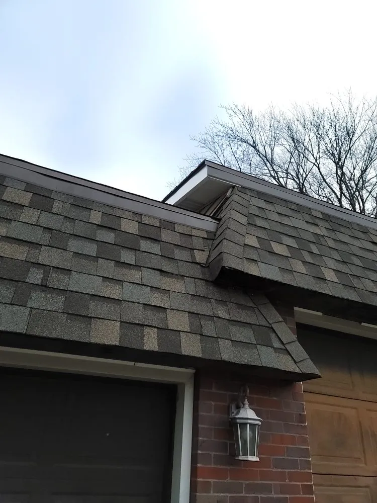 Slide of Cortez Roofing