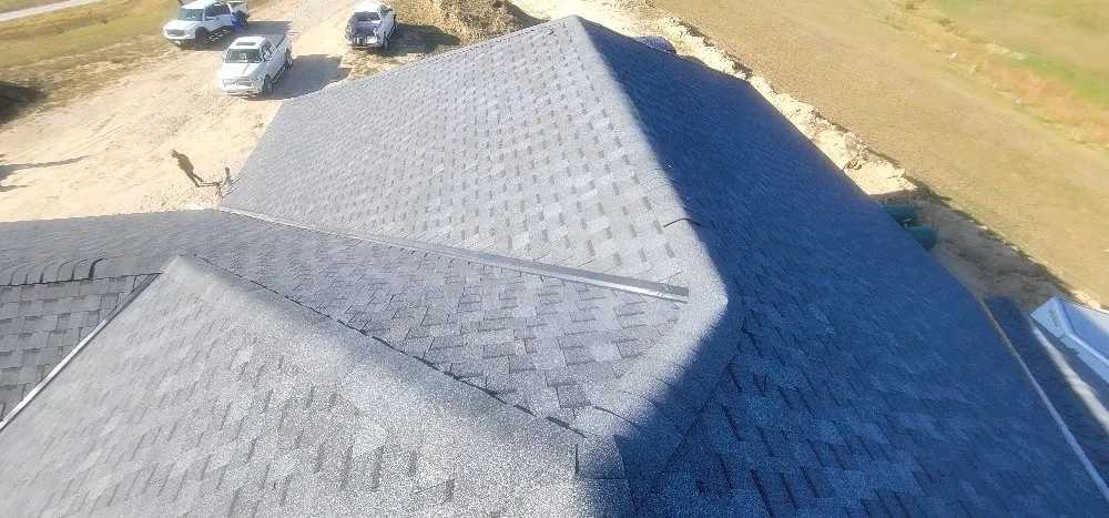 Slide of Cortez Roofing