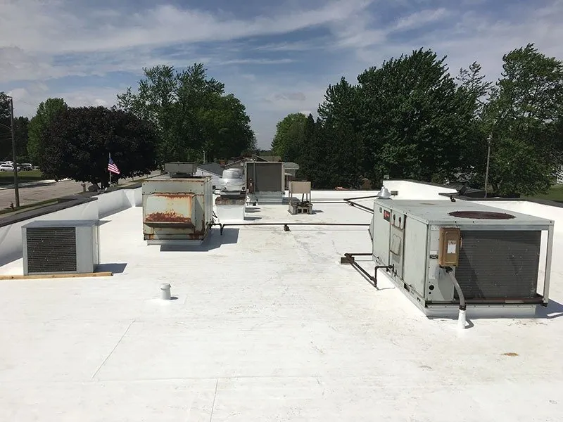 Expert flat roof repair in Tiro, OH - Cosam Contracting