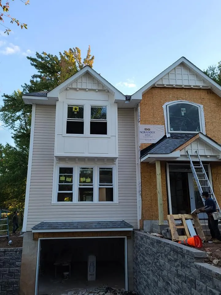 Slide of Cosme Contractor