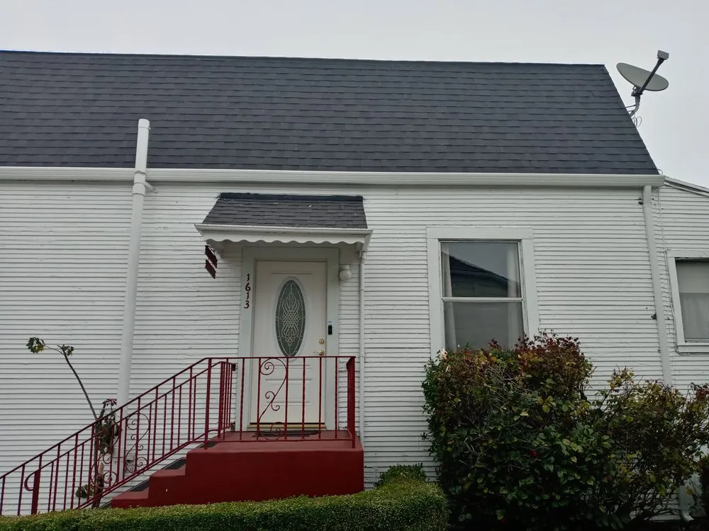 Slide of Cosmic Renovation & Roofing