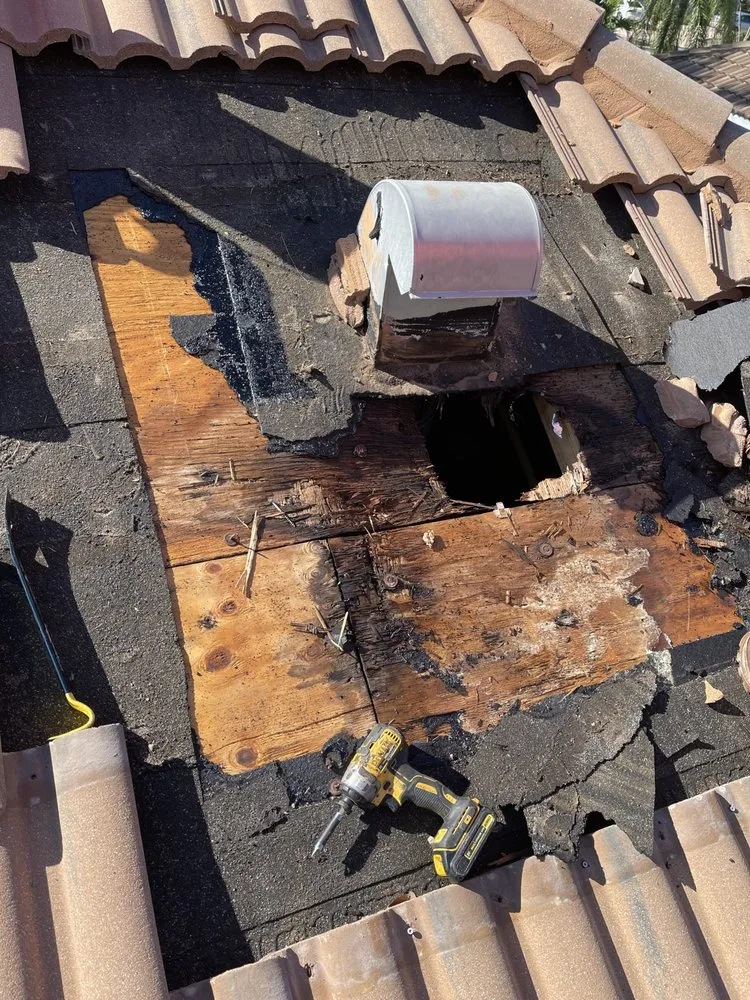 Slide of Costa’s Roofing SWFL