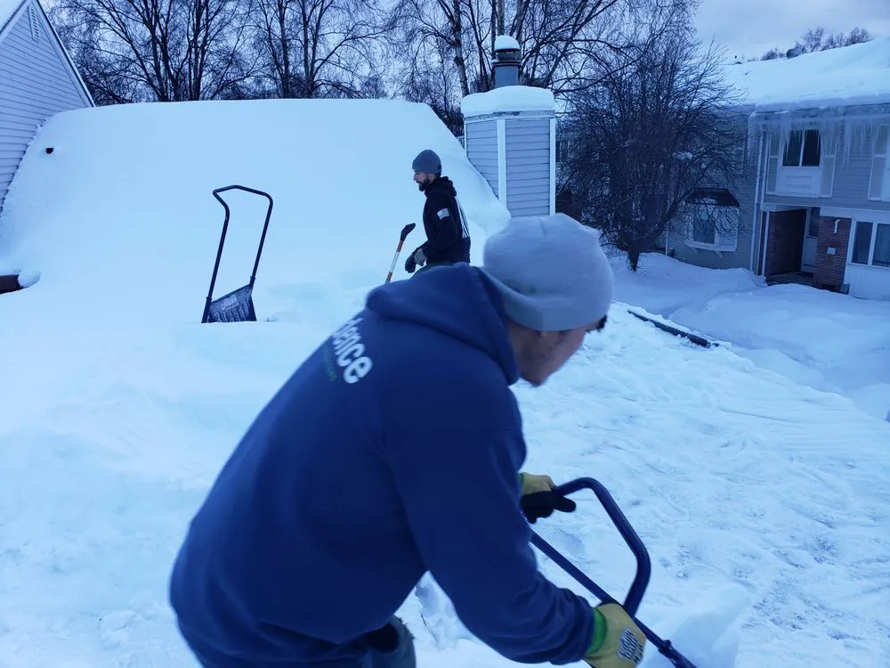 Slide of Cottonwood Roofing