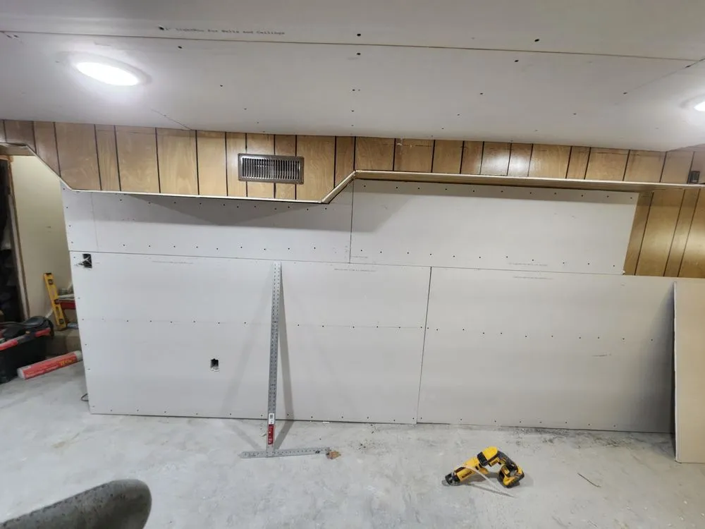 Slide of Country Sky Construction