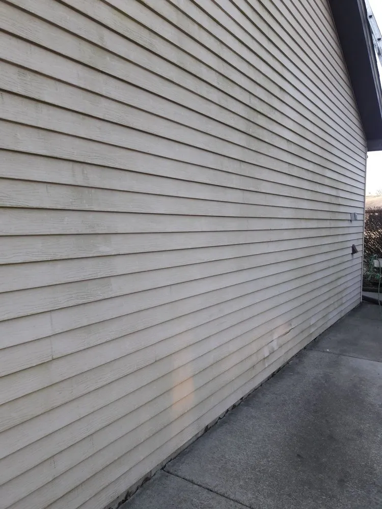 Slide of Countryside Roofing Siding & Windows