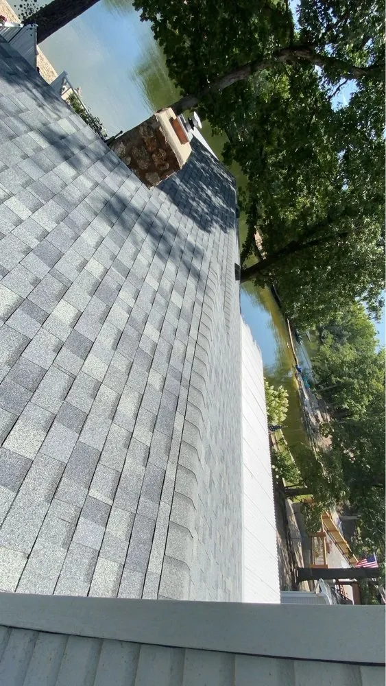 Reliable flat roof repair for homes across Sunrise Beach, MO - Counts Roofing