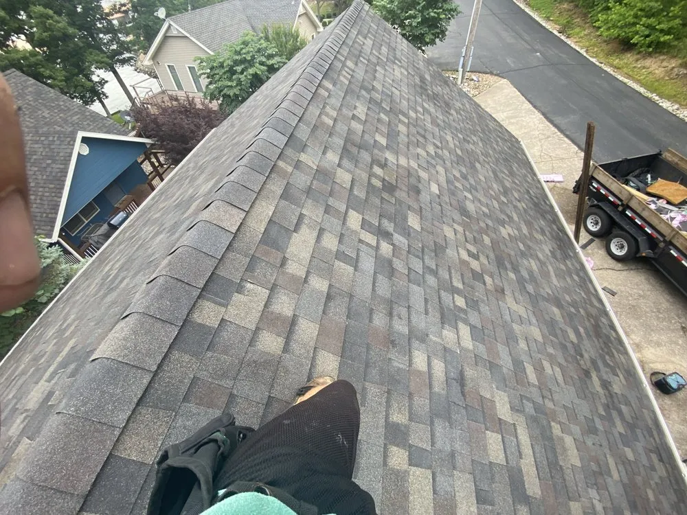 Professional roof inspection with free inspection in Sunrise Beach, MO by Counts Roofing
