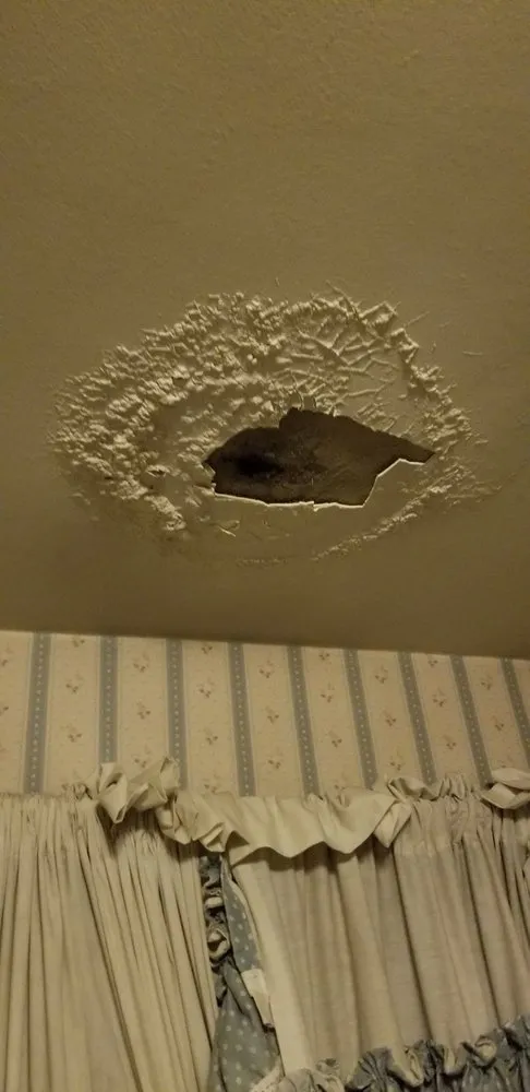 Slide of County Line Roofing