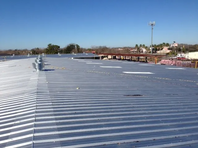 Slide of Courtesy Roofing