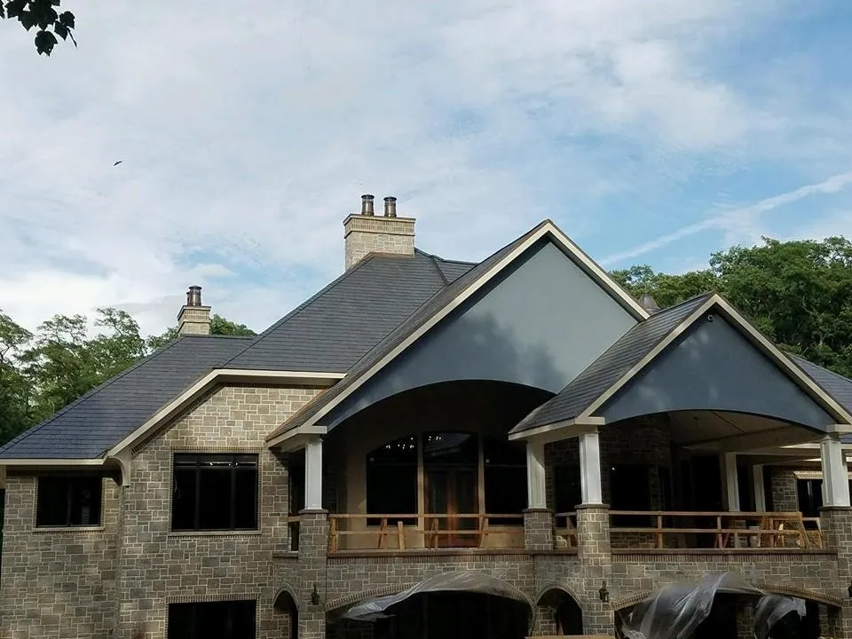 Slide of Cousins Construction